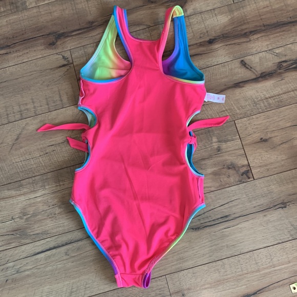 Justice rainbow one piece cut out swim suit 10 girls - Picture 12 of 12